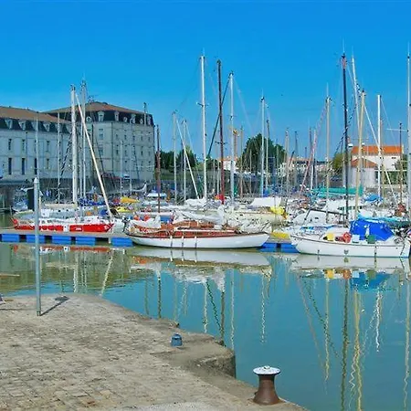 Conviviale A 8 Min De La Pour 10 Personnes Villa Thaire