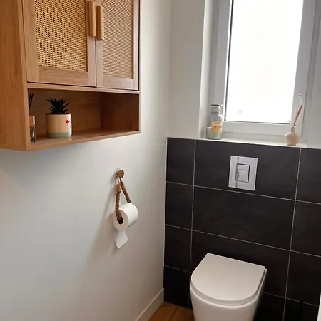 Conviviale A 8 Min De La Pour 10 Personnes Villa Thaire